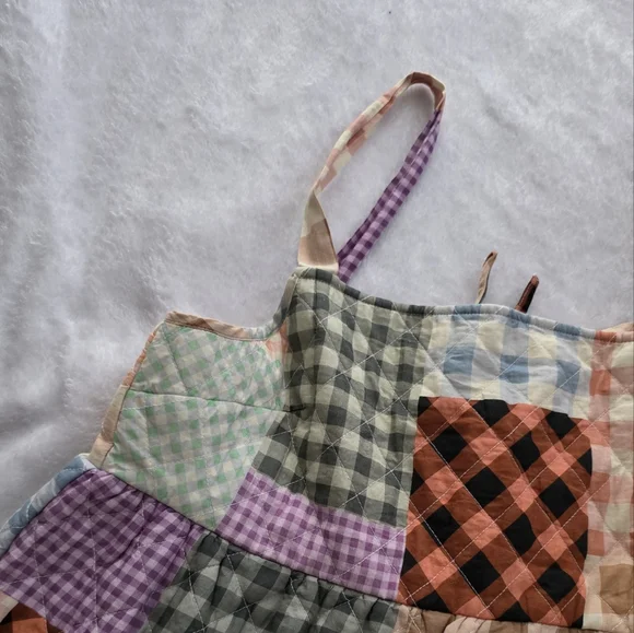 Patchwork Quilt Dress with Straps - Picture 2 of 5